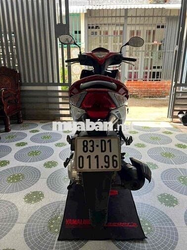 Honda Air Blade Fi 2011 Đỏ trắng Zin, êm ngon