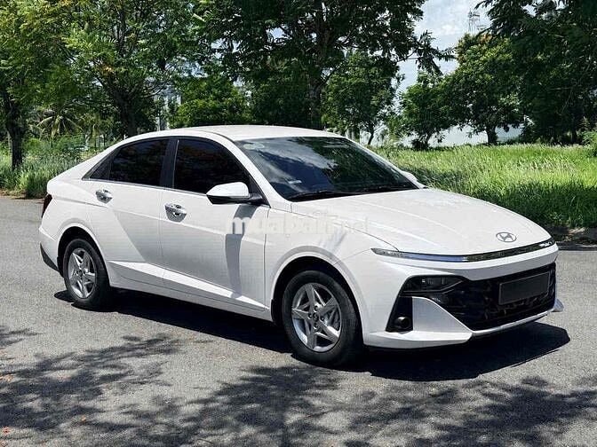 Accent At -2025- lướt 10k km