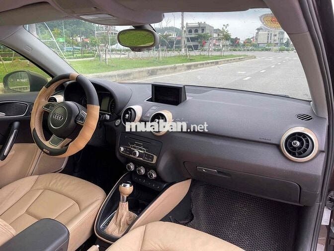 Audi A1 1.4 Tubo 2010 màu Nâu