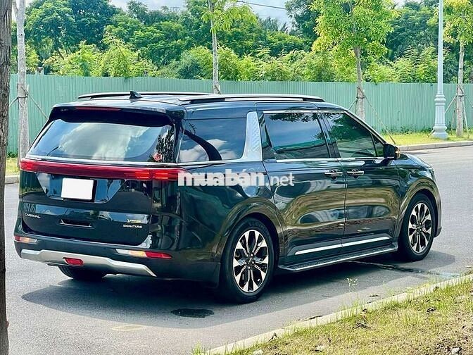 KIA Carnival 2.2D Signature 2023 Đen