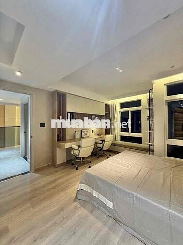 penthouse ngay skygarden Q7 3PN 2WC giá tốt