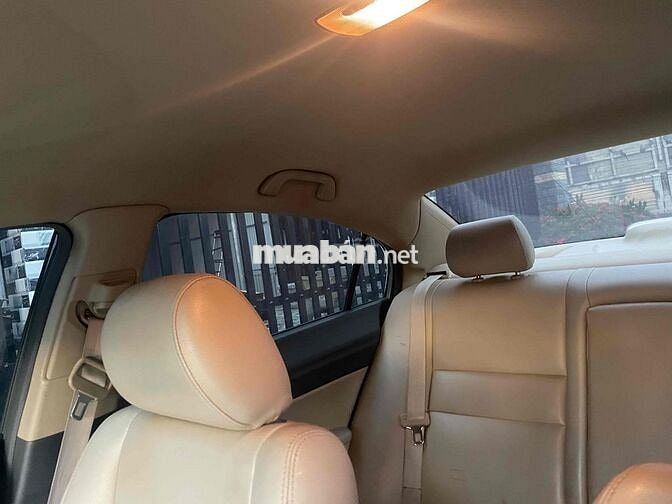 Honda Civic Xám 182339 km