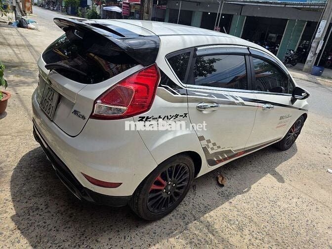 Ford Fiesta 2014 1.0 Tubor Tự động Trắng