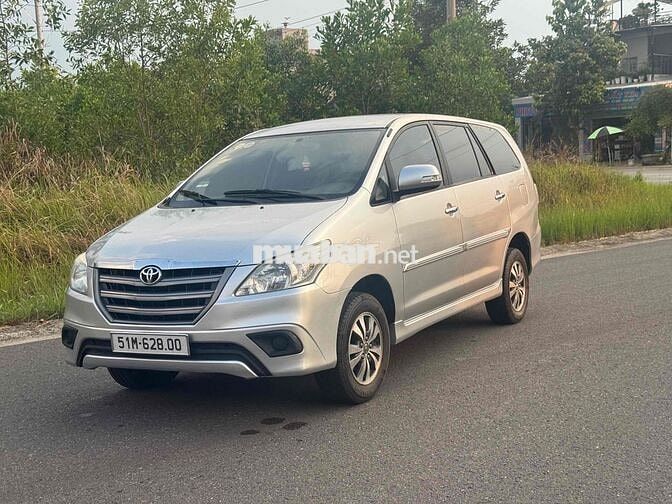 Toyota Innova E 2015 Số sàn Bạc