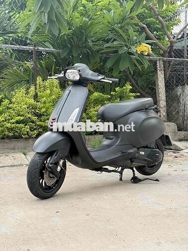Vespa Sprint 125 Abs 2017 Đen 9 chủ