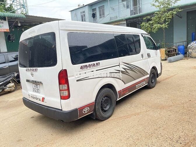Toyota Hiace Van 2007 3 chổ
