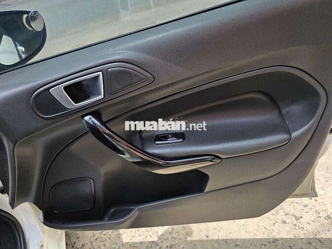 Ford Fiesta 2014 1.0 Tubor Tự động Trắng