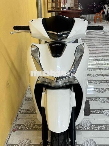 SH 125 2020 Trắng đen siêu mới