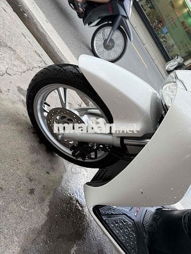 Honda SH 2026 Trắng 5310 km Rất mới