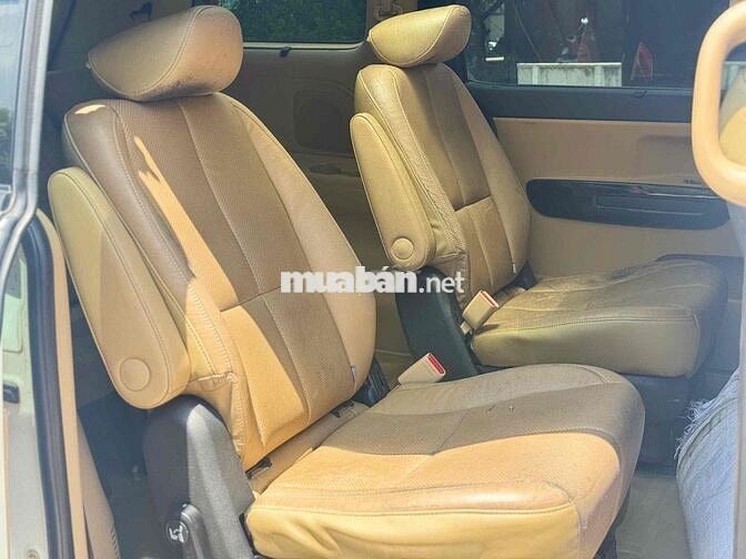 Kia Sedona 2019 Dầu Trắng 7 chỗ