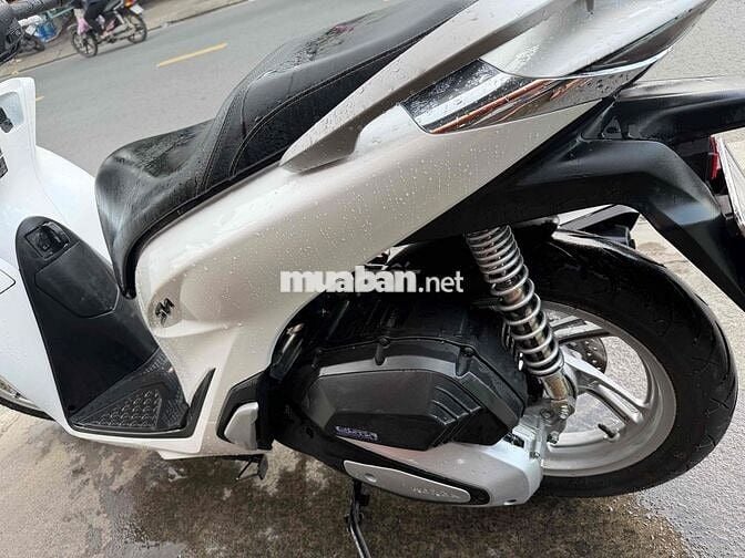 Honda SH 2026 Trắng 5310 km Rất mới
