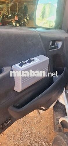 Toyota Hiace Van 2007 3 chổ