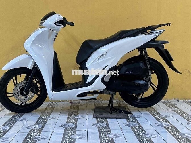 SH 125 2020 Trắng đen siêu mới