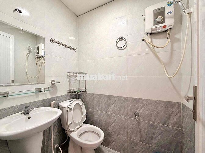 Studio Lối Đi Riêng - Full Nội Thất - Tân Định Quận 1 - Cửa Sổ Trời