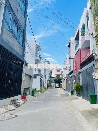 HƠN 5TỶ CÓ NGAY LÔ ĐẤT ĐẸP ,HIẾM KHU APEC TRƯỜNG THỌ RA ĐẶNG VĂN BI 2P