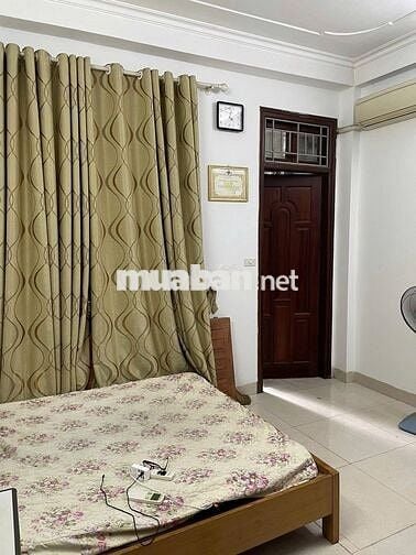 Cho thuê nhà riêng ngõ 487 Kim Ngưu - ô tô đỗ cửa - 40m2 - 5 tầng
