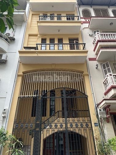 Cho thuê Nhà Văn Miếu 66m x4,5T đg oto Bv 24/7 vpty ở 22tr/1th.