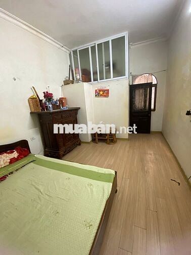 Cho thuê nhà nguyên căn trong ngõ Tân Lạc Đại La