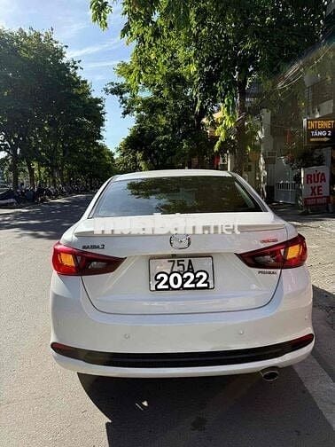Mazda Mazda 2 Premium 2022 Trắng 30.000km Tự động