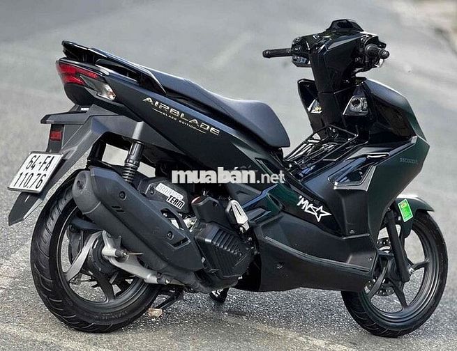Honda Air Blade 125 2024 lướt nợ xấu trả 30% ạ