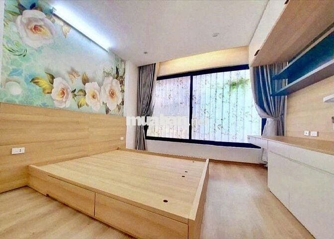 Cho thuê nhà riêng ngõ Hòa Bình 7 - Minh Khai - 35m2 - 5 tầng - 4 ngủ