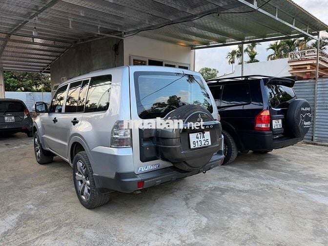 Mitsubishi Pajero V73 2004 Đen