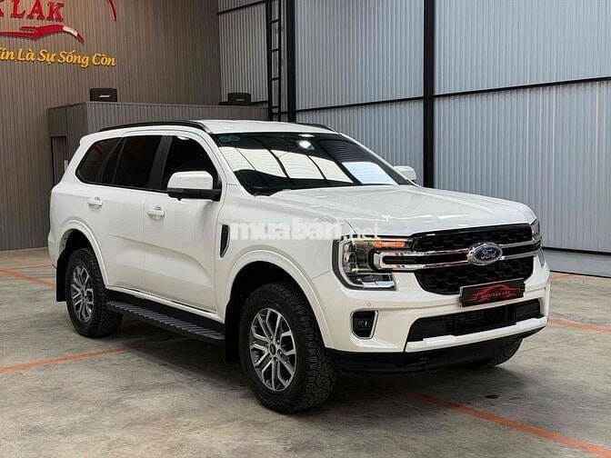 Ford Everest 2024 nhập Thái rất mới