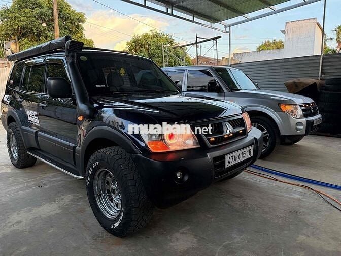 Mitsubishi Pajero V73 2004 Đen