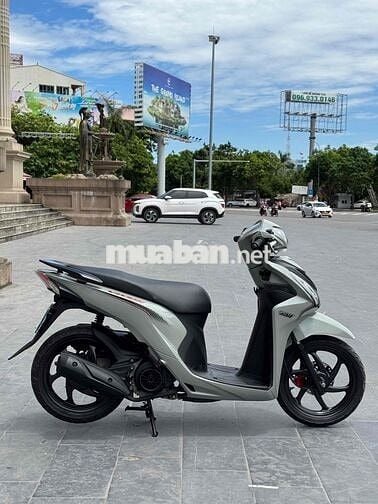 Honda Vision Xám