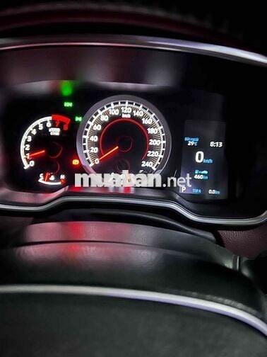 Toyota Corolla Cross 5 chỗ màu Đỏ