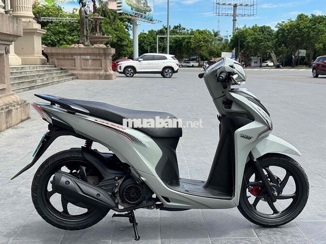 Honda Vision Xám