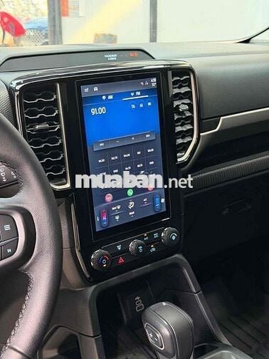 Ford Everest 2024 nhập Thái rất mới