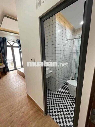 NHÀ ĐẸP SẴN NỘI THẤT NGAY CHỢ HIỆP BÌNH - TTTM GIGAMAL 5PN 5WC Ở+ VPCT