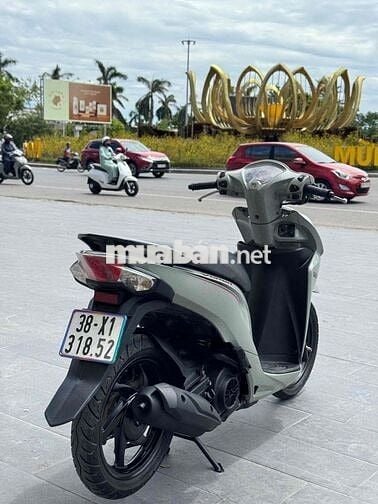Honda Vision Xám