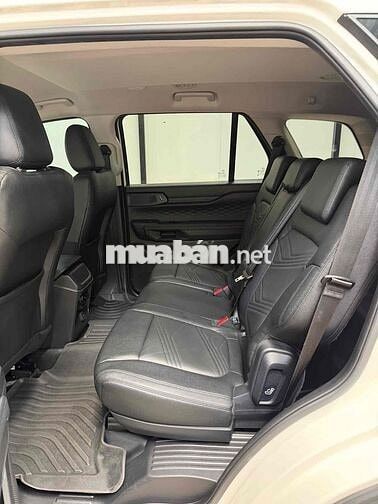 Ford Everest 2024 nhập Thái rất mới