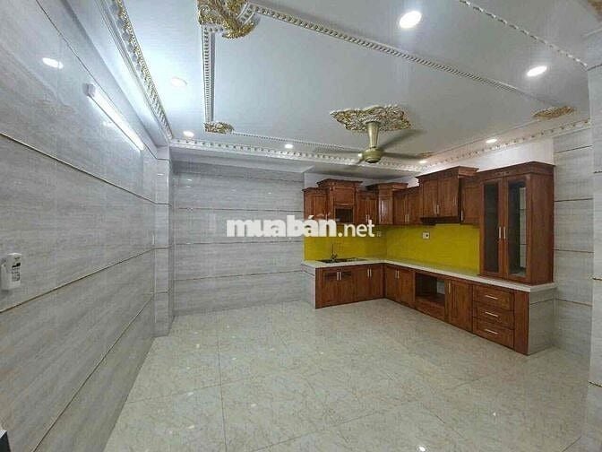 NHÀ ĐẸP SẴN NỘI THẤT NGAY CHỢ HIỆP BÌNH - TTTM GIGAMAL 5PN 5WC Ở+ VPCT