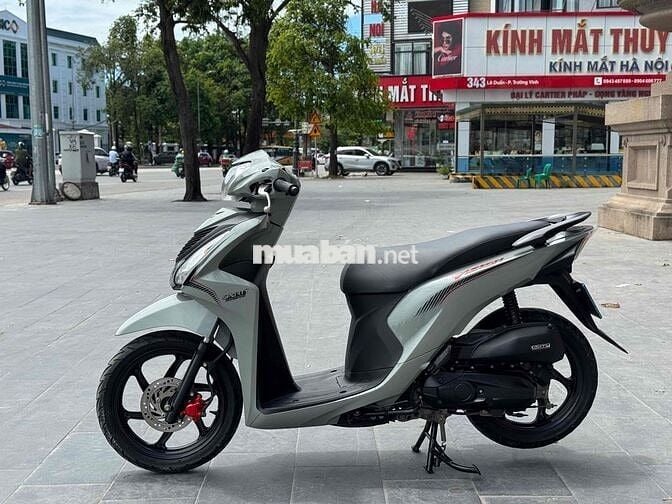 Honda Vision Xám