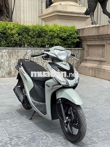 Honda Vision Xám