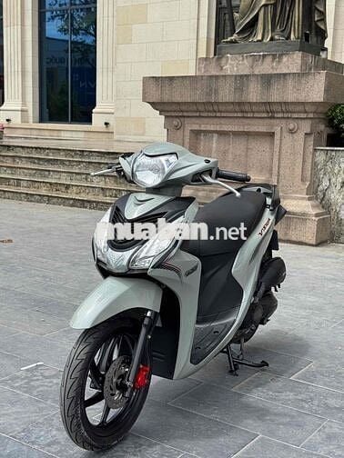 Honda Vision Xám