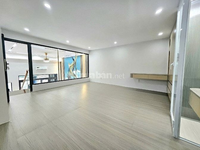 Nhà đẹp full nội thất - hẻm ô tô Phan Văn Hớn, Quận 12, sổ hồng riêng 