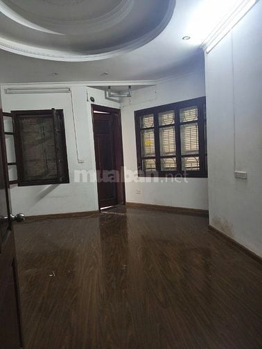🏡 Cho thuê nhà đẹp lô góc – ngõ 40 phố Ngụy Như Kon Tum -  60m2 x 5t