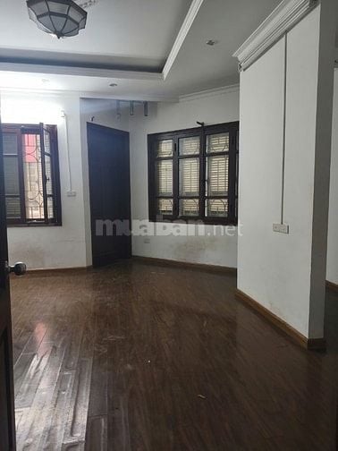 🏡 Cho thuê nhà đẹp lô góc – ngõ 40 phố Ngụy Như Kon Tum -  60m2 x 5t