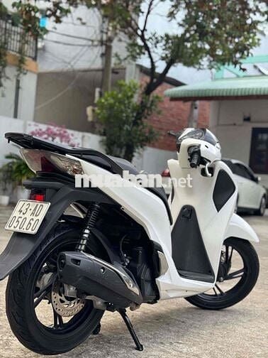 Honda SH 125 CBS 2018 Trắng xe đẹp chính chủ