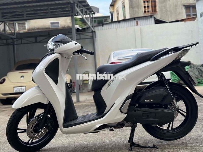 Honda SH 125 CBS 2018 Trắng xe đẹp chính chủ