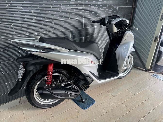 Honda SH125 ABS 2023 Bạc Porsche 9k km