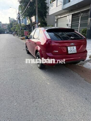 Ford Focus 2012 Đỏ