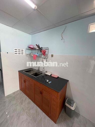 Cho thuê nhà Mới kiệt OtO NGUYỄN GIA TRÍ - Sơn Trà ,Giá hợp lý