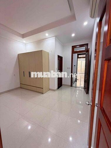 CHO THUÊ NHÀ - HẺM 102 NGUYỄN TẤT THÀNH