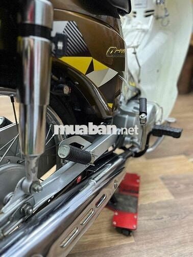 Cub 50cc chính chủ biển SG dàn áo sạch sẽ, máy êm