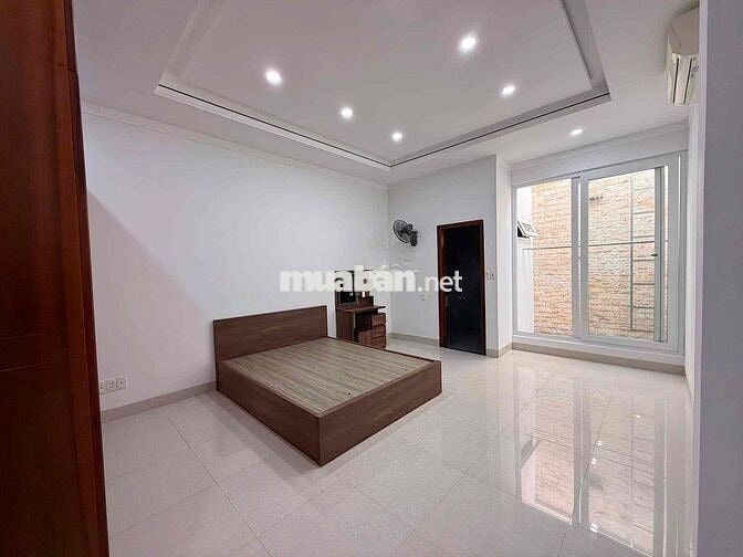 CHO THUÊ NHÀ - HẺM 102 NGUYỄN TẤT THÀNH
